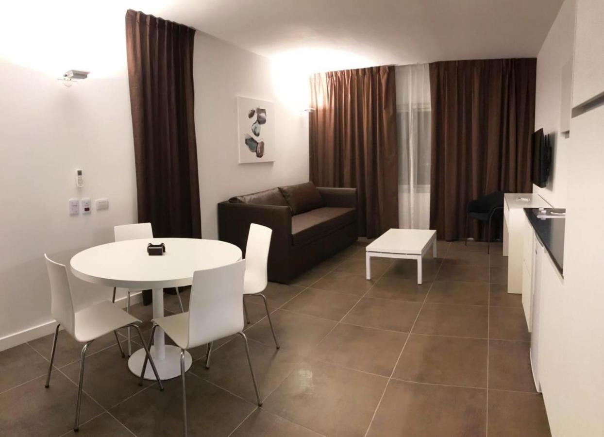 Rental Suites Campana 3*